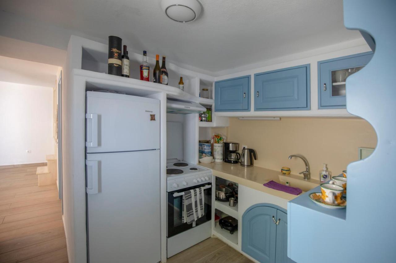 Thea Menetes Apartment Menetai Bagian luar foto
