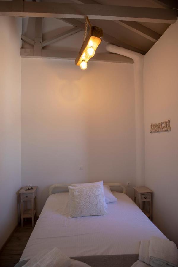Thea Menetes Apartment Menetai Bagian luar foto